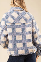 Load image into Gallery viewer, Oversized Plaid Sherpa Jacket
