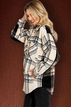 Load image into Gallery viewer, The Elle Plaid Jacket
