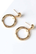 Load image into Gallery viewer, Chic Gold Hoop Earrings
